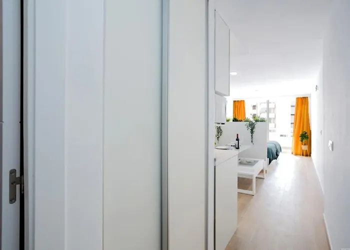 公寓 319 Modern Accommodation,sea View And Pool