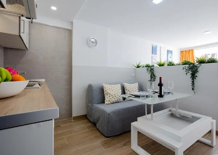 319 Modern Accommodation,sea View And Pool 公寓